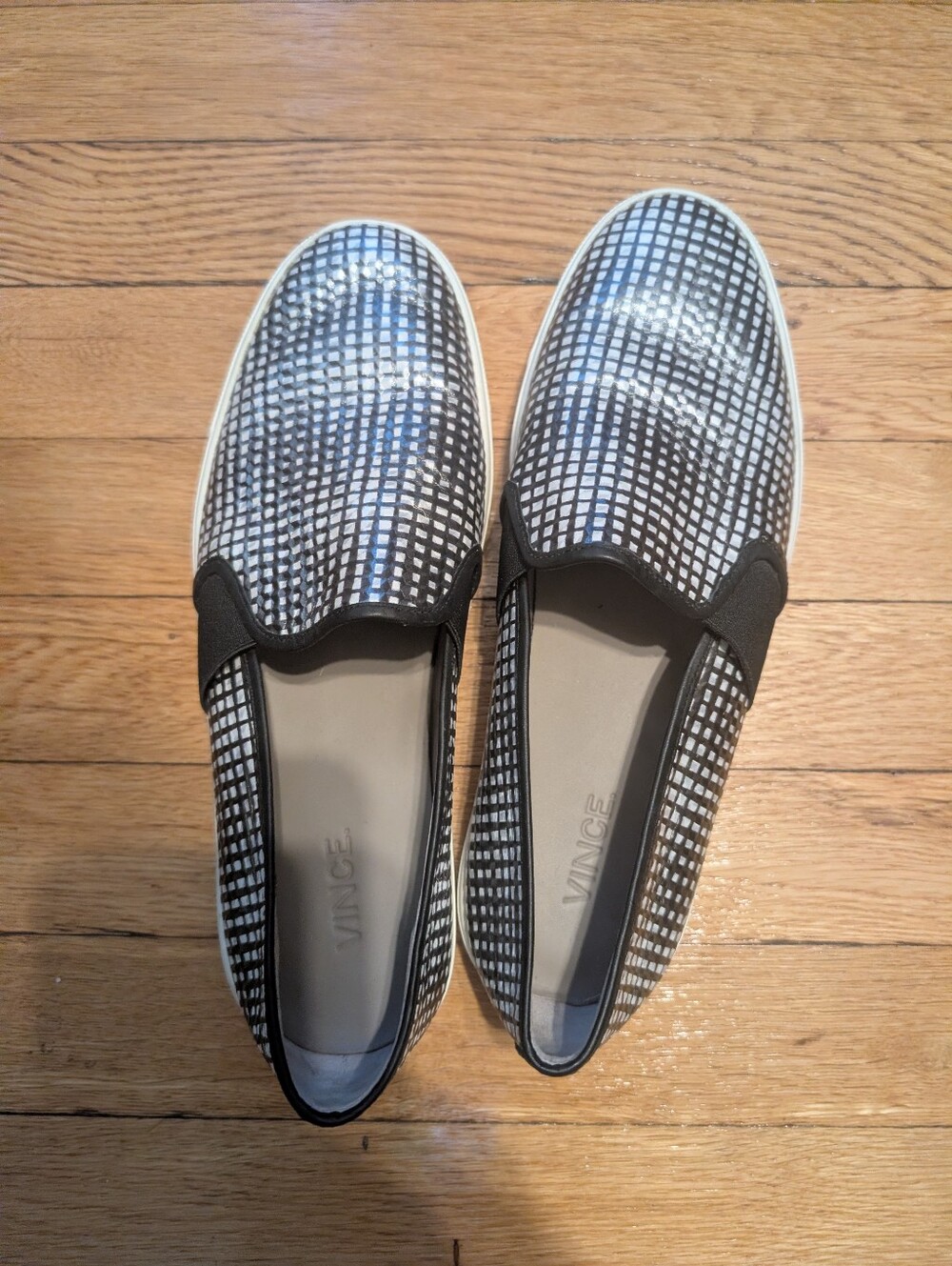 Vince Black and Silver Leather  Checkered Slip-On Sneakers 8.5 Great Condition!